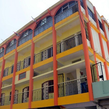 Hotel Vaibhav Raxaul 외부 사진